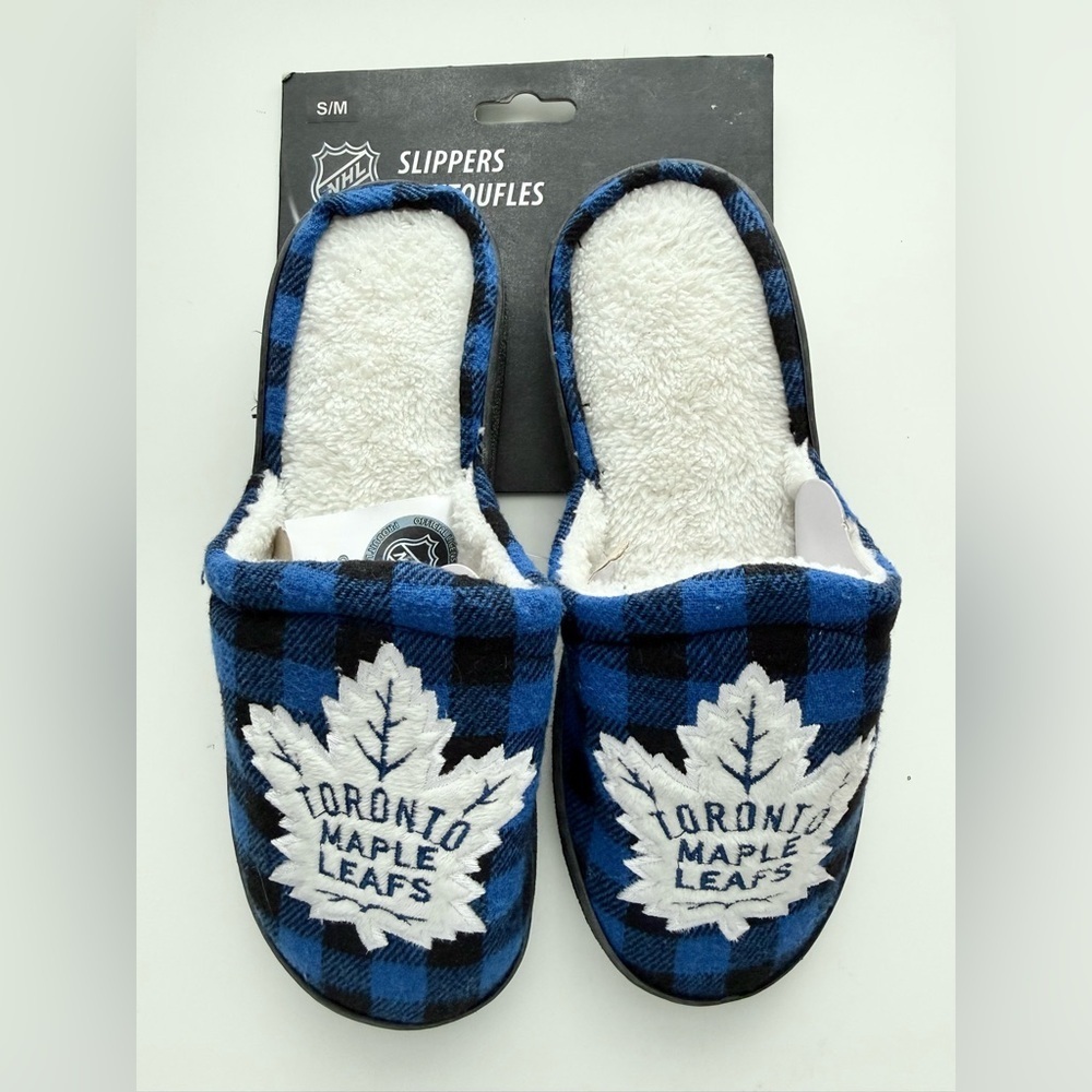 NHL Toronto Maple Leafs Blue and Black Plaid Slip-On Slippers - Picture 2 of 7